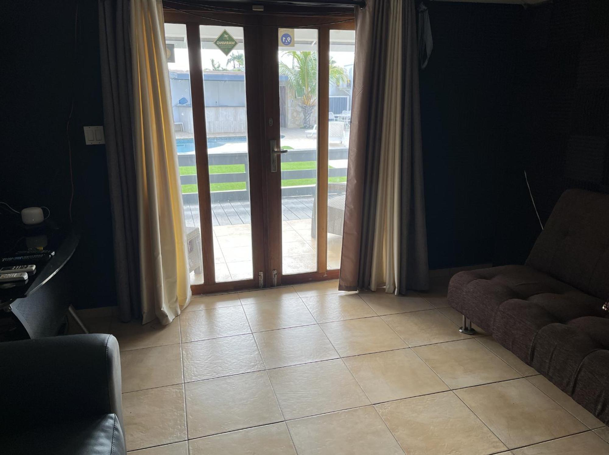פאלם ביץ' Genesis Apartments מראה חיצוני תמונה
